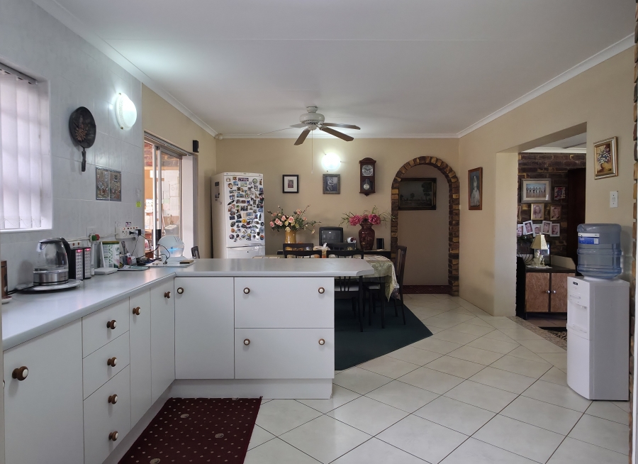 3 Bedroom Property for Sale in Noorsekloof Eastern Cape